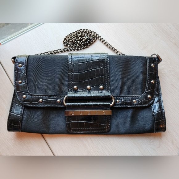 Guess Handbags - Guess Clutch, black
